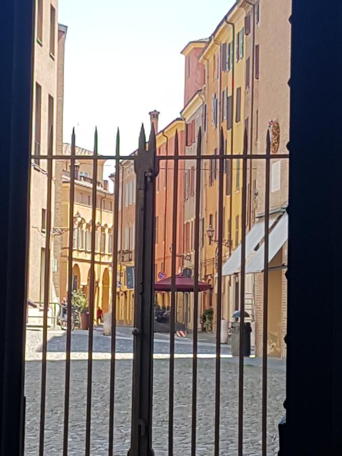 Attico Del Duomo Daire Modena Dış mekan fotoğraf